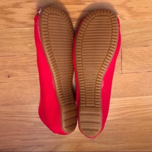 Buxiuyuan Floral Embroidered Oriental Slipper Flat - Picture 7 of 9